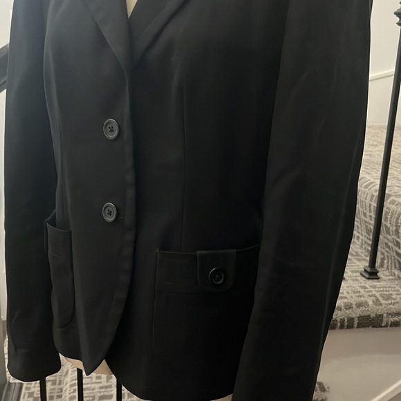 Banana Republic suite jacket. - Picture 2 of 16